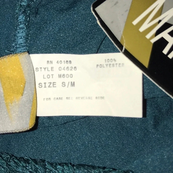 𝅺Mainstream wrap skirt cover up green size S/M matching swim top black size 10 - Picture 3 of 6